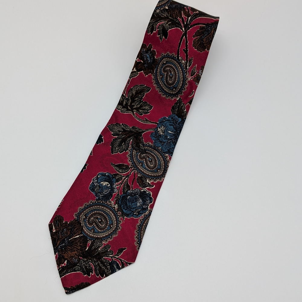 Zianetti Stylish Men's Italian Silk Floral Paisley Tie in Burgundy and Navy